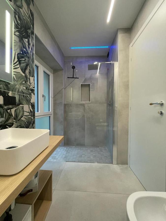 Teodorico Room & Apartment Verona Bagian luar foto