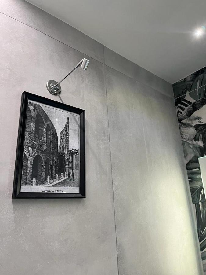 Teodorico Room & Apartment Verona Bagian luar foto