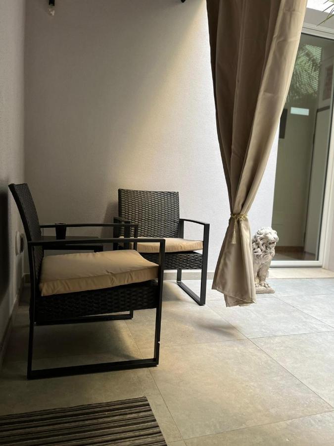 Teodorico Room & Apartment Verona Bagian luar foto