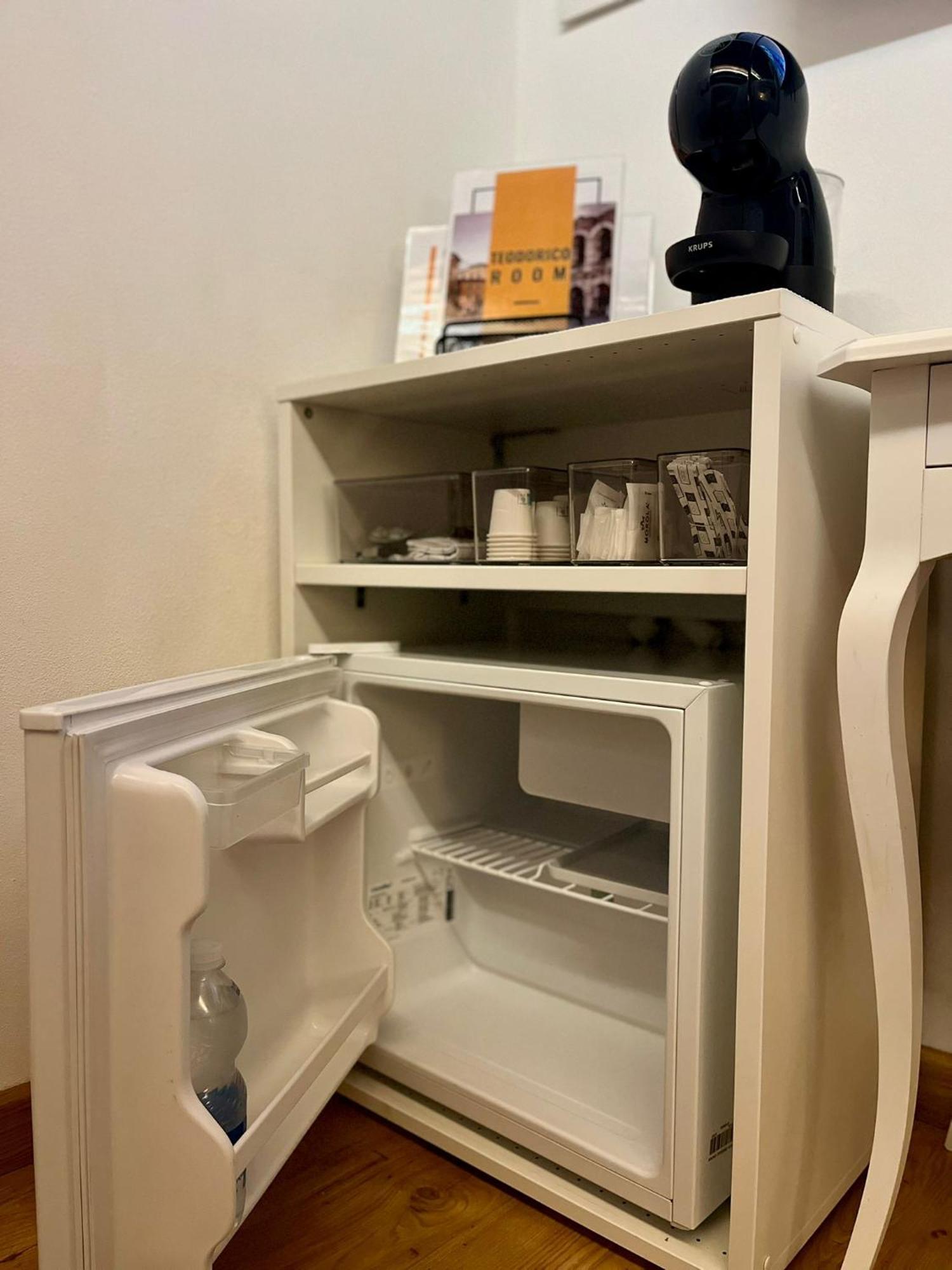 Teodorico Room & Apartment Verona Bagian luar foto